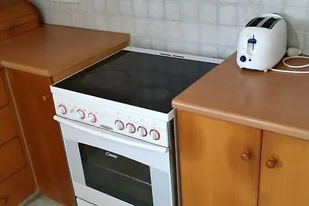 Larnaka Beach House 3 0*, Larnaca Kıbrıs