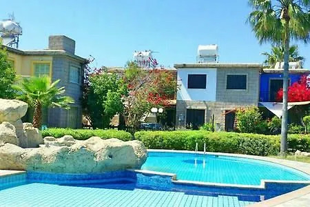 Larnaka Beach House 3