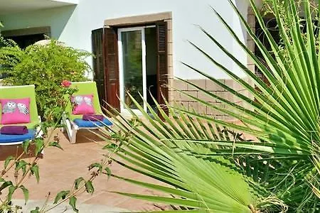 Larnaka Beach House 3 Kıbrıs